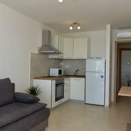 Bilobrk Apartamento Trogir
